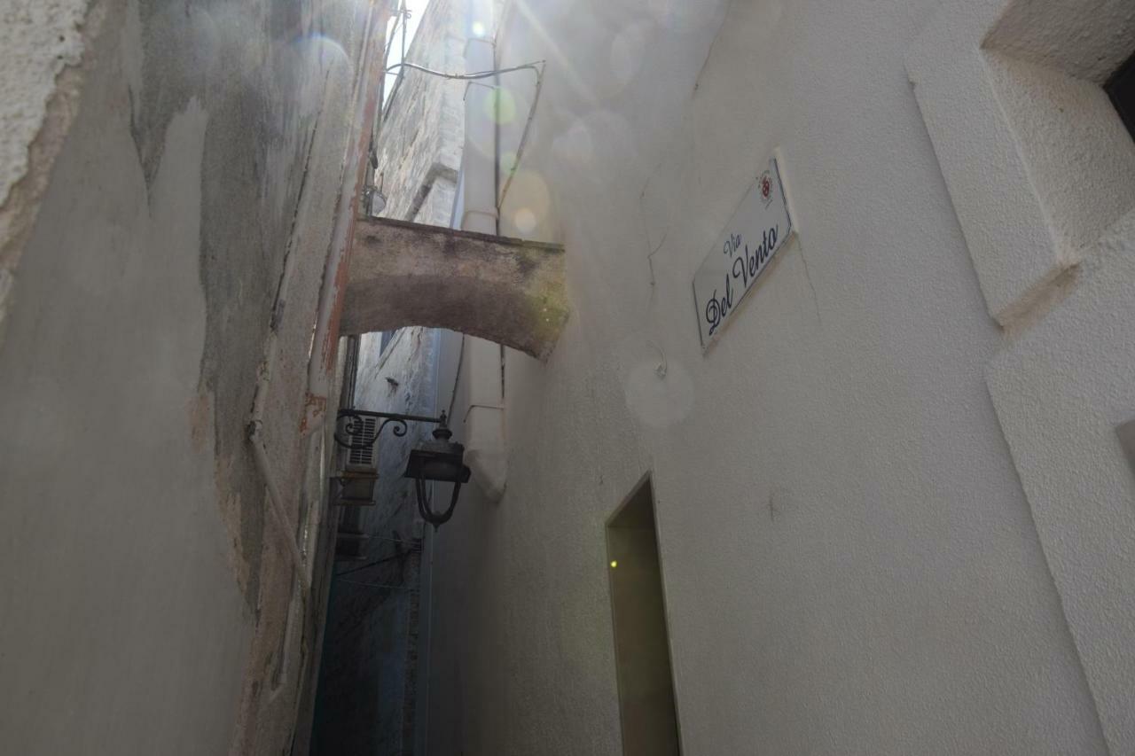 Allo Zefiro Monopoli Bagian luar foto